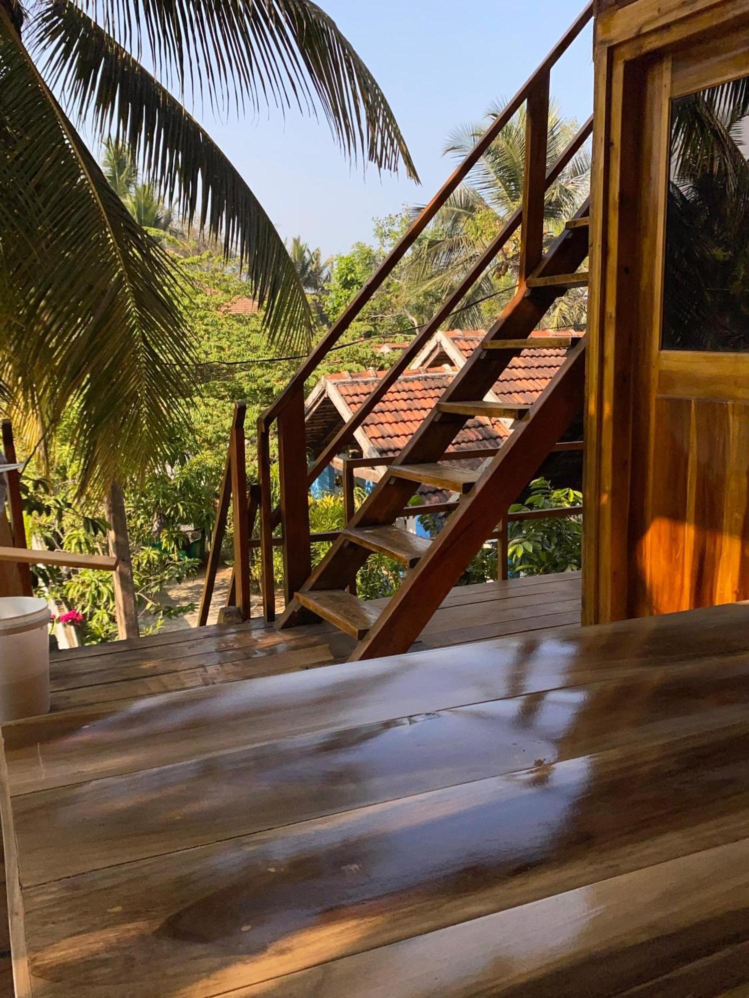Surf Beach Hotel Аругам Экстерьер фото