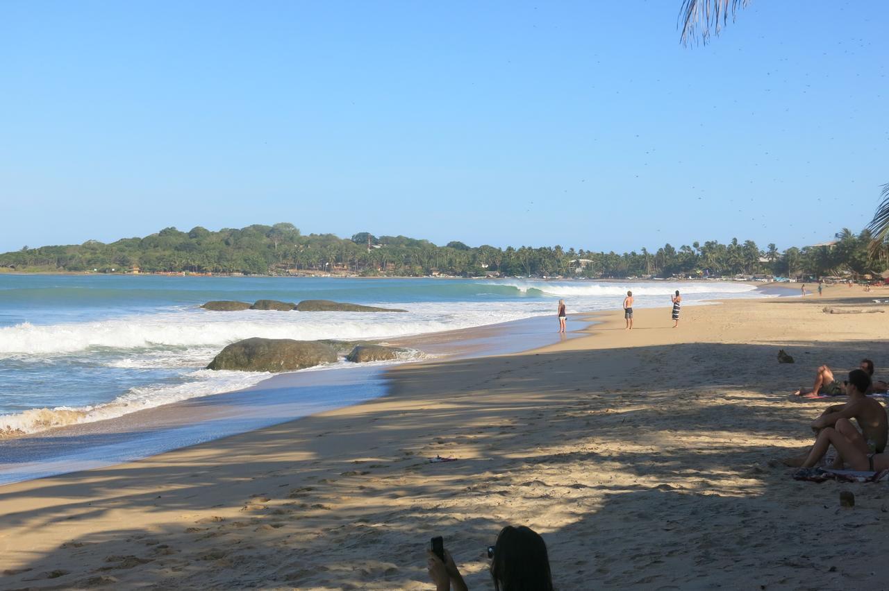 Surf Beach Hotel Аругам Экстерьер фото